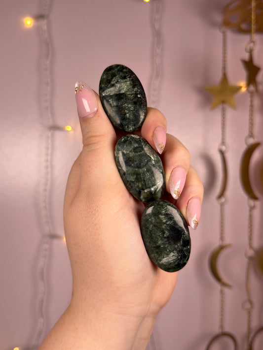 Mystery Seraphinite Palmstone