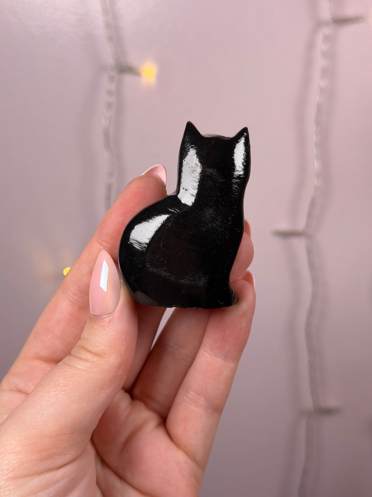 Black Onyx Cat Carving