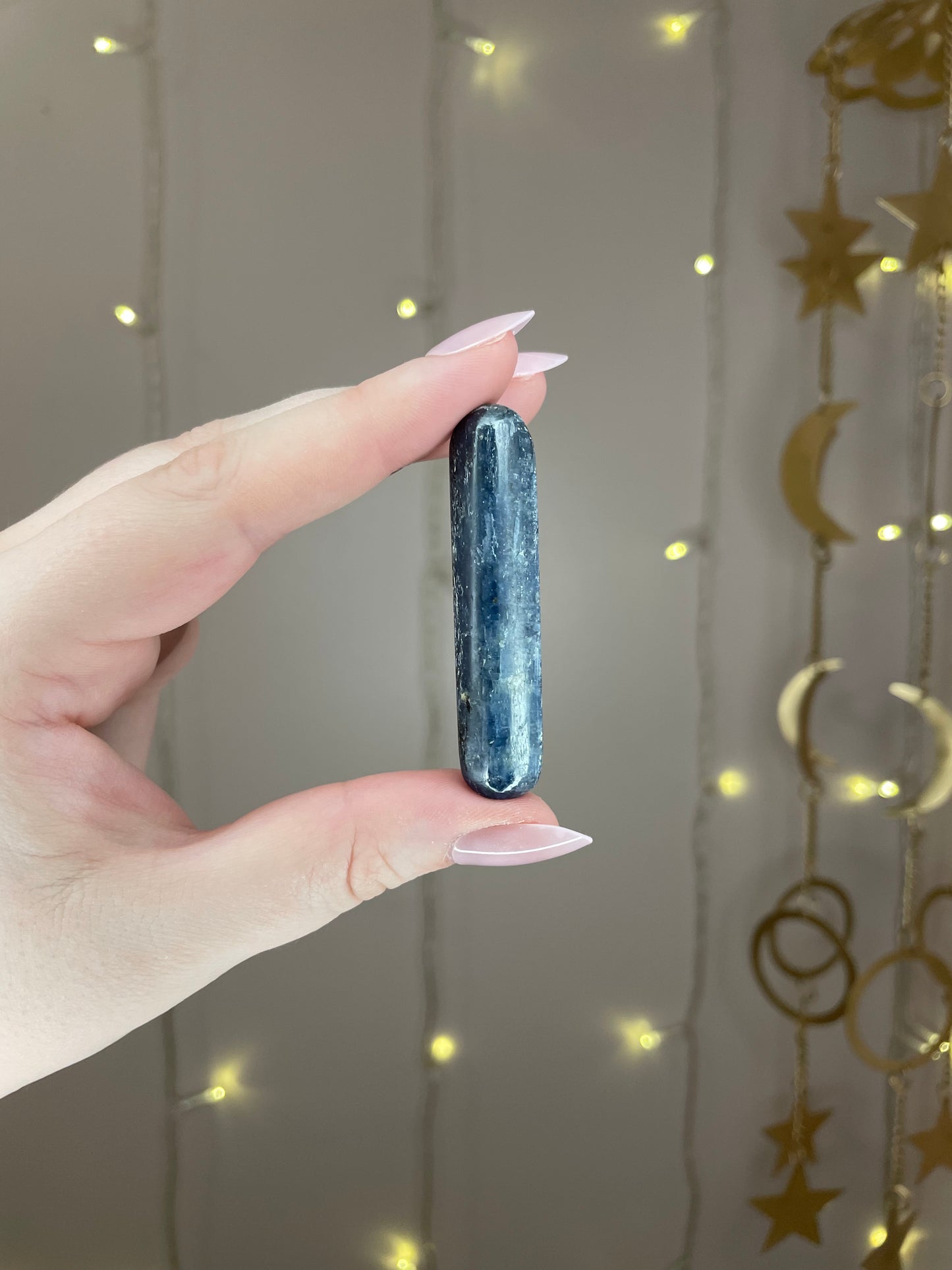 Flashy Gem Kyanite Wand