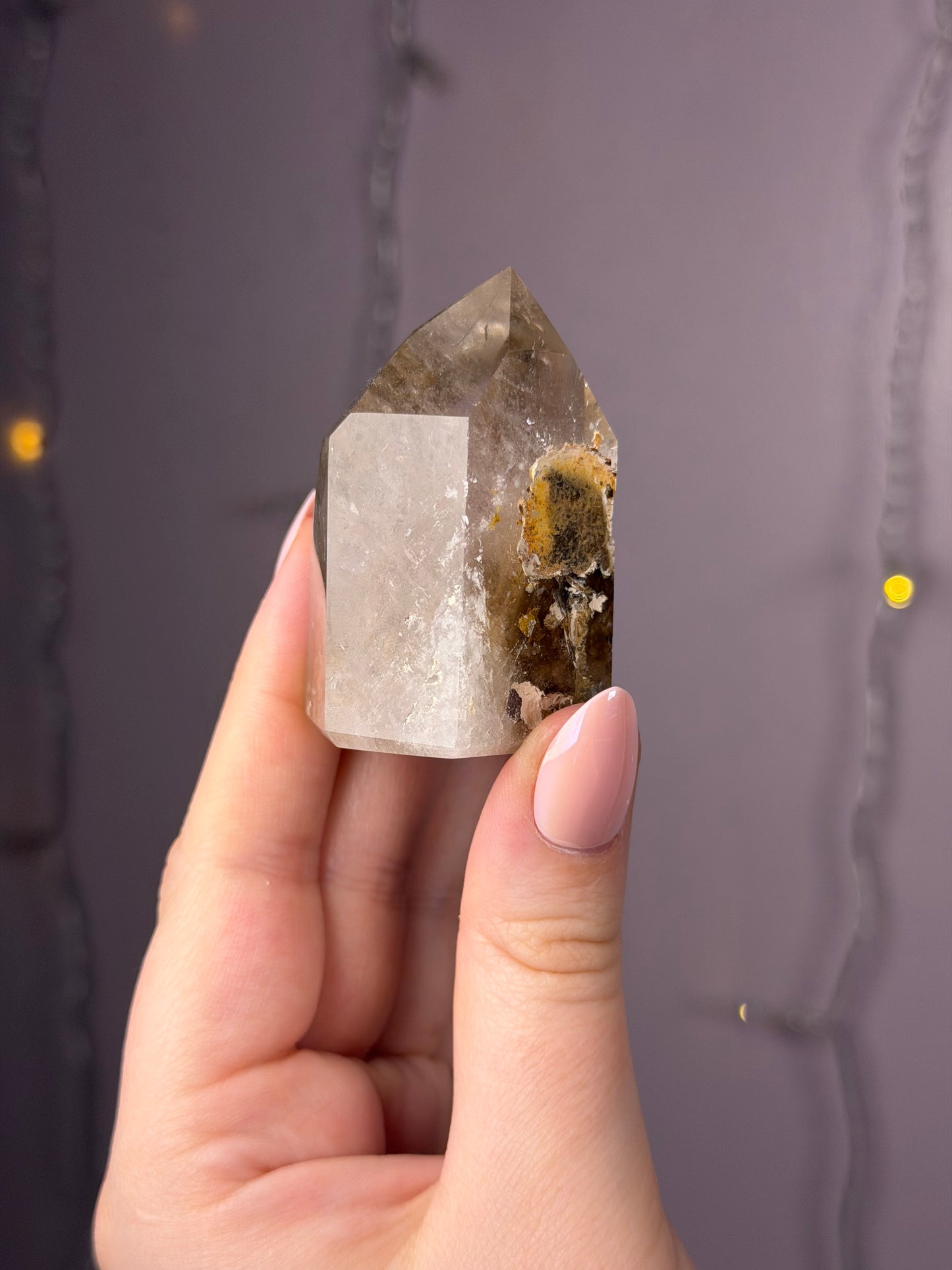 Brown Garden Quartz Tower w/ Phantom