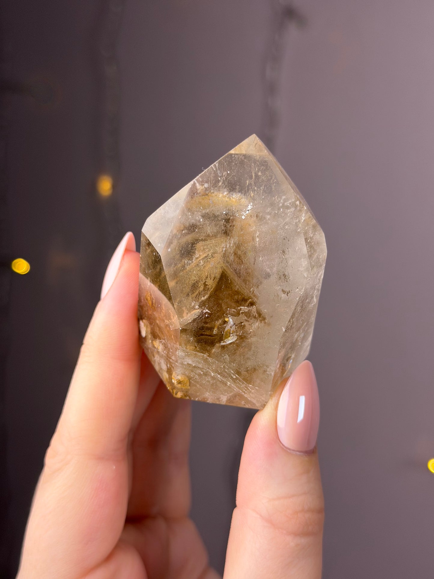 Brown Garden Quartz Tower w/ Phantom