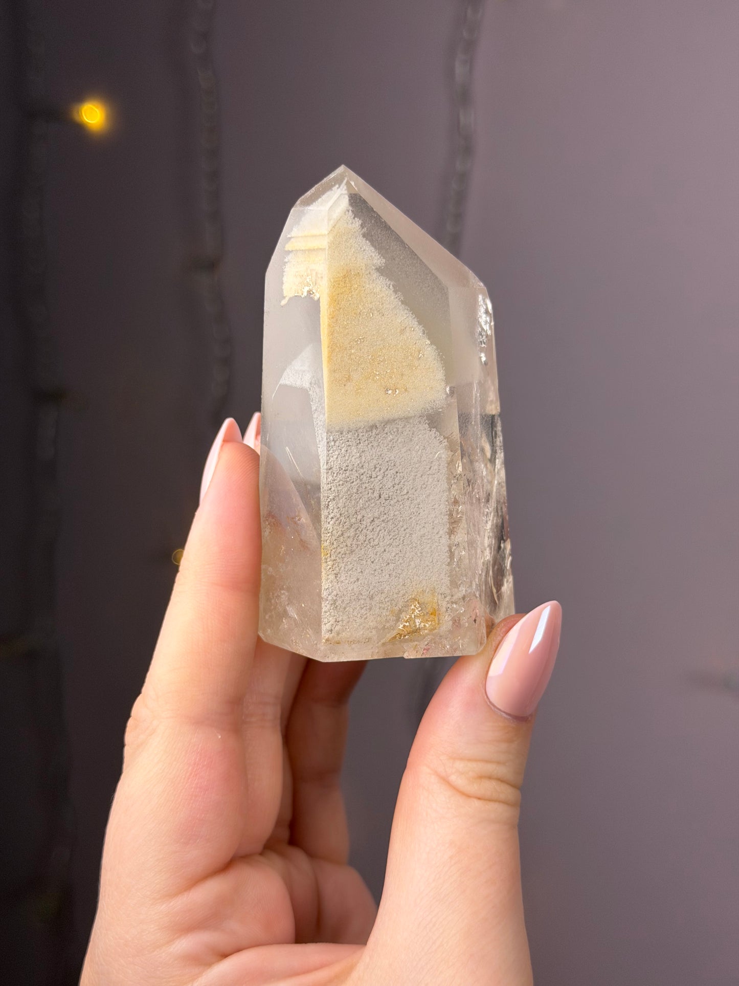 White Phantom Garden Quartz Tower