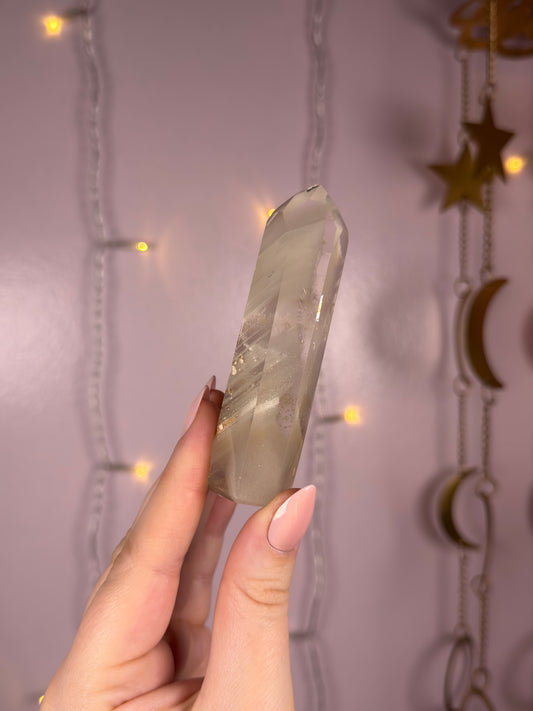 Crazy White Phantom Garden Quartz Tower*