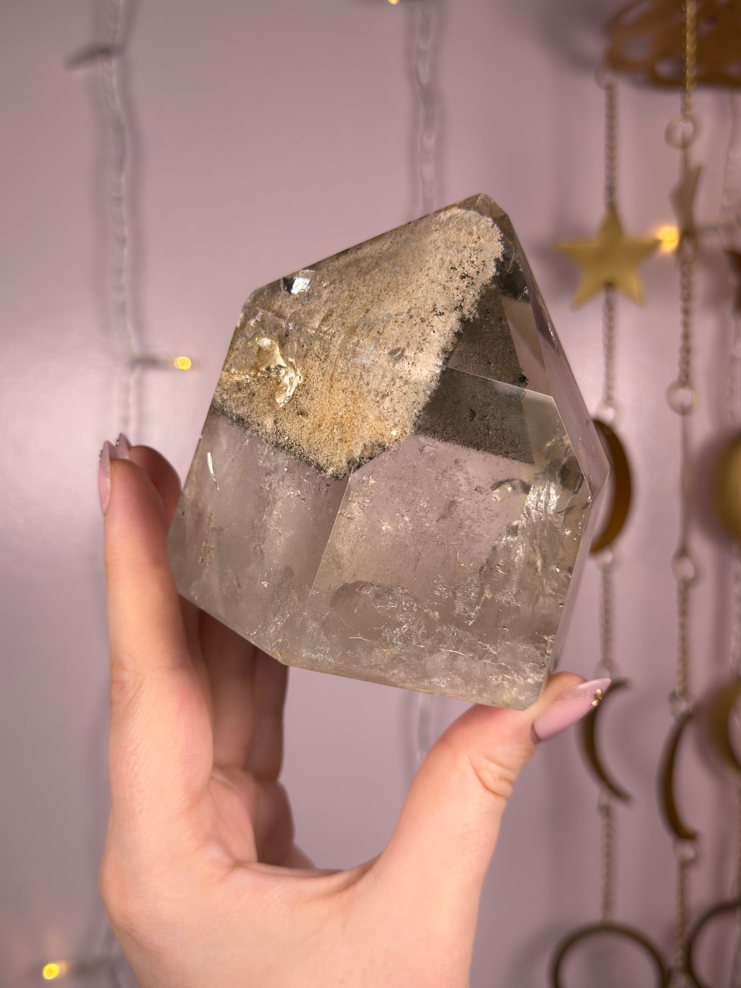 Statement Garden Quartz Tower