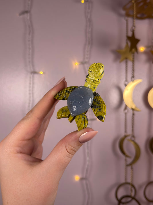 Mystery Serpentine x Angeline Sea Turtle Carving