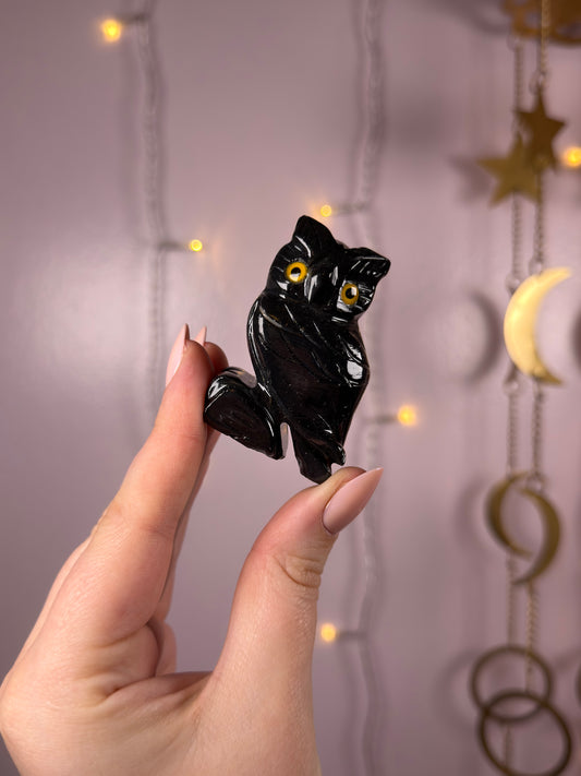 Black Onyx Owl Carving