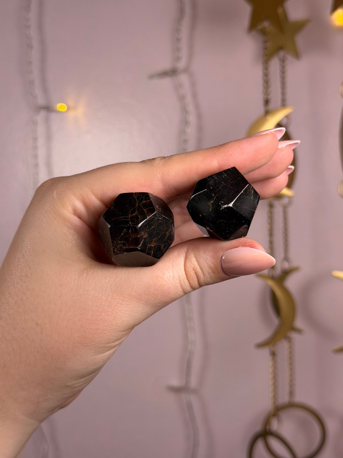 Mystery Garnet Gusher