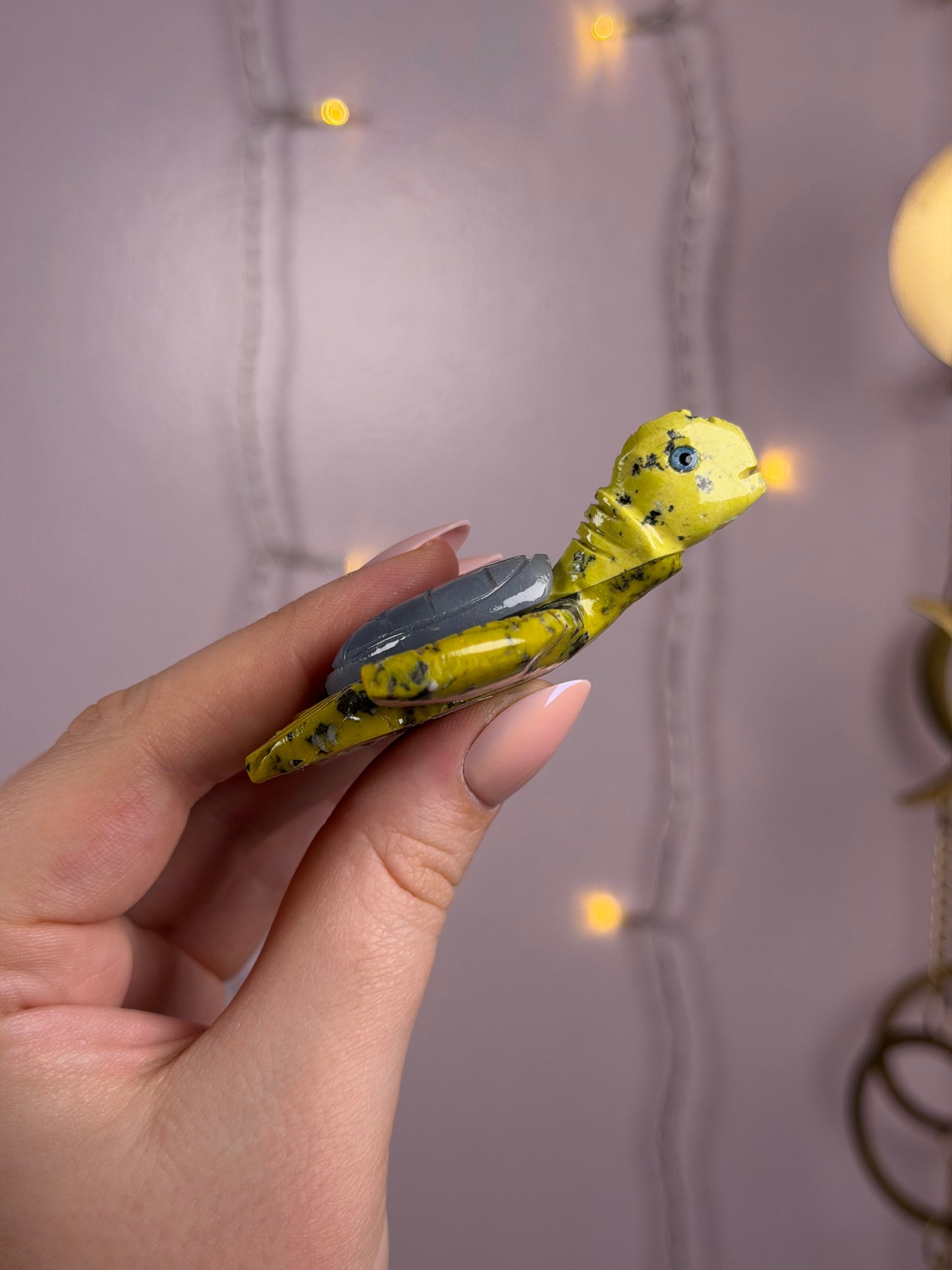 Mystery Serpentine x Angeline Sea Turtle Carving