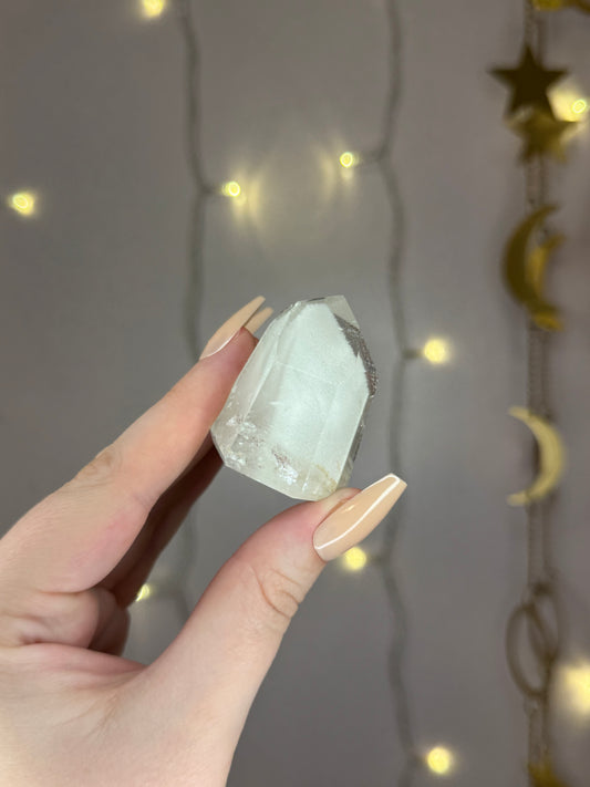 White Garden Quartz Tower