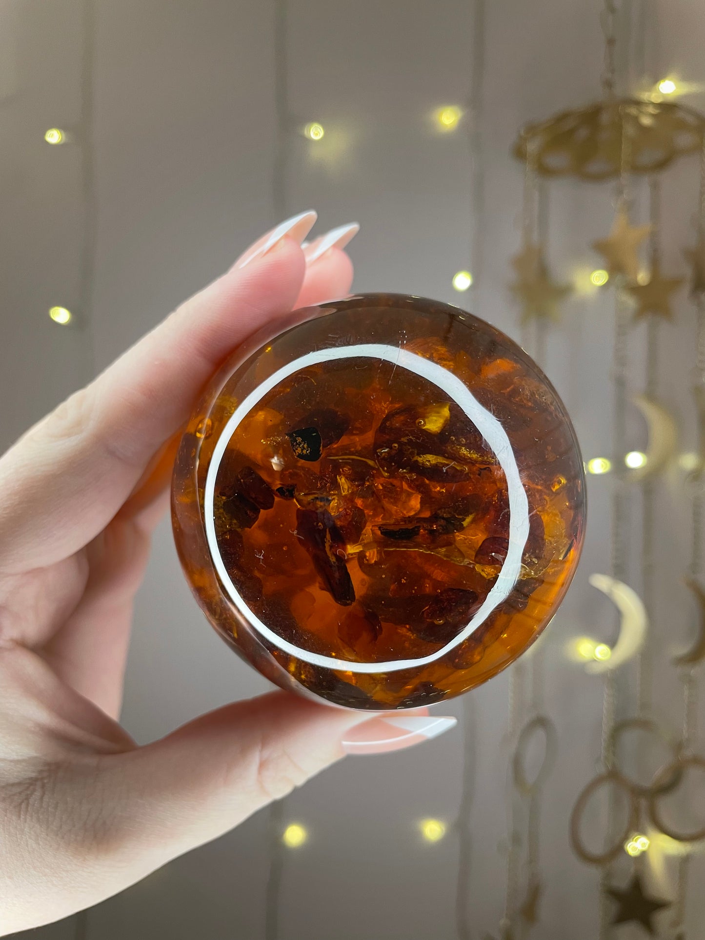 Genuine Baltic Amber Sphere x Bee (Large)