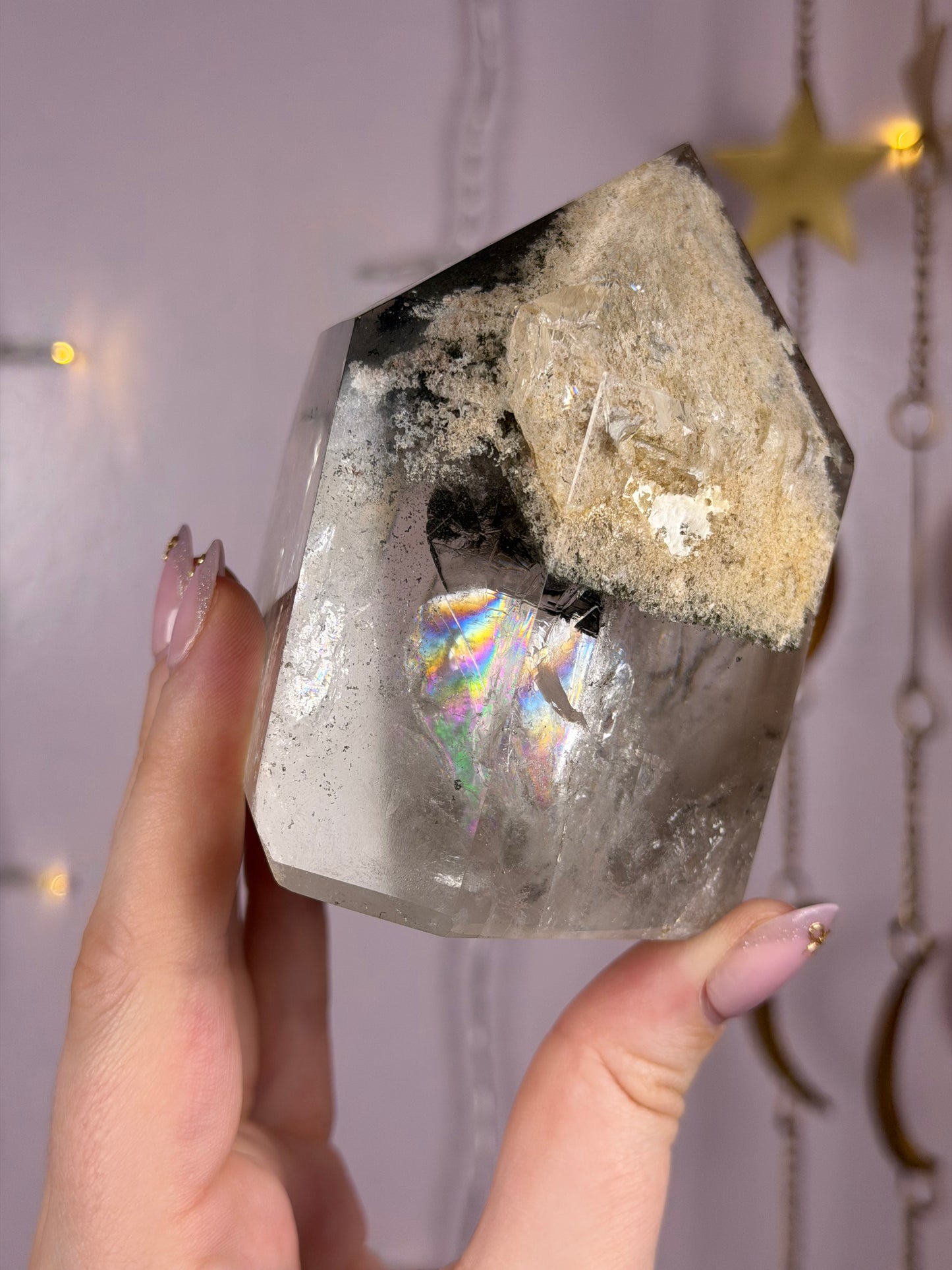 Statement Garden Quartz Tower