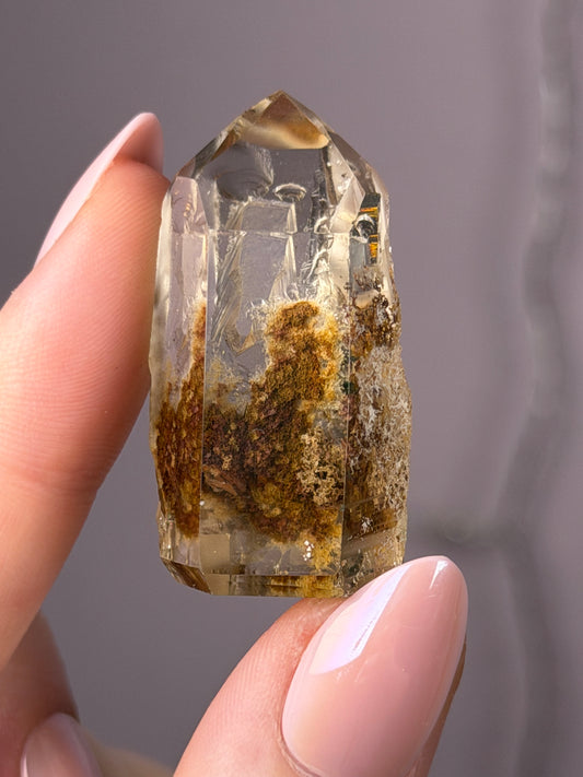 Brown Garden Quartz Tower