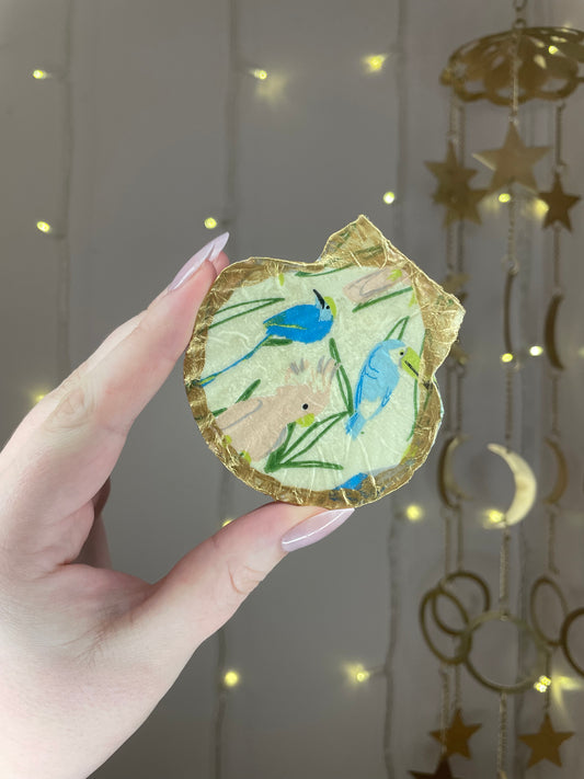 Colorful Parrot Shell Dish