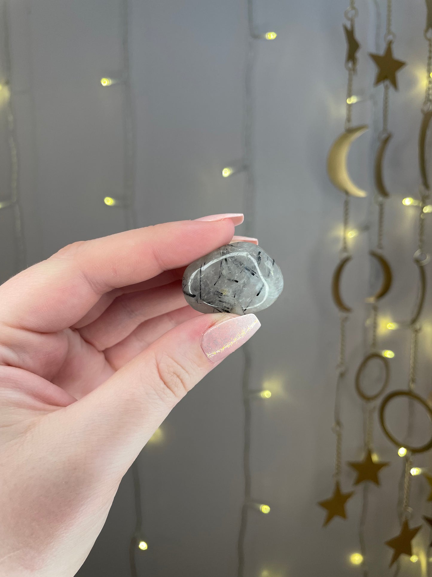 Black Tourmaline in Quartz Tumble