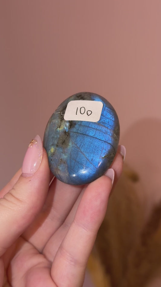 Labradorite Palmstone D (cobalt blue)