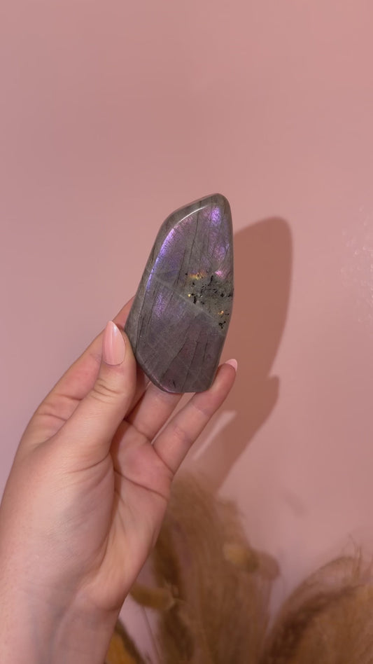 Labradorite Freeform B (purple/pink)